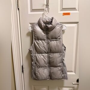 Women’s Fabletics Puffer Vest